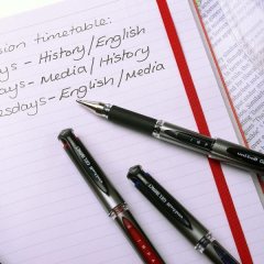 12 штук - Гелевая ручка  Uni-Ball Gel Impact UM-153S шарик 1 мм/линия 0.6 мм СИНЯЯ