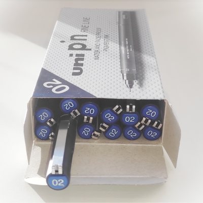 12 штук - Линер Uni Pin 02-200 Fine Line, Синий 0.2 мм