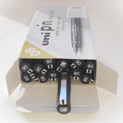 12 штук - Линер Uni Pin 08-200 Fine Line, Чёрный 0.8 мм