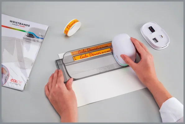 Направляющая линейка для точного позиционирования e-mark