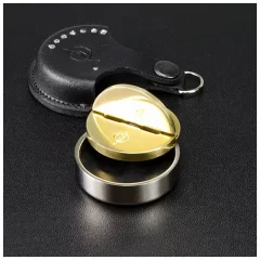 "OL-КОМПАКТ-Кристалл 40" Металлическая оснастка для печати в кожаном чехле чёрного цвета кристаллами Swarovski (диаметр печати 40 мм.)