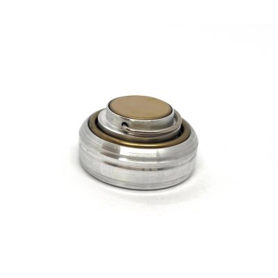 "ЛЕОН 42КП" Металлическая оснастка для печати с кнопкой и встроенной штемпельной подушкой (диаметр печати 42 мм.) КЛАСС_ЛЮКС