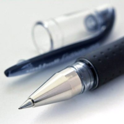 12 штук - Гелевая ручка Uni-Ball Signo DX UM-151 (супертонкое письмо) шарик 0.38 мм/линия 0.25 мм